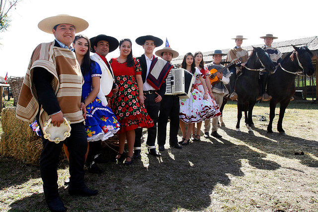 Con Tijerales inauguran XXI Semana de la Chilenidad