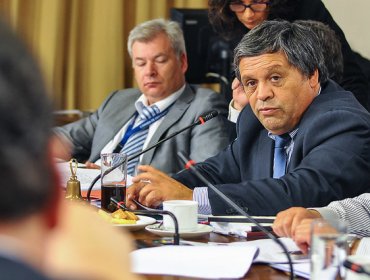 Diputado Lemus llama a Codelco y a la CTC a retomar mesa de diálogo