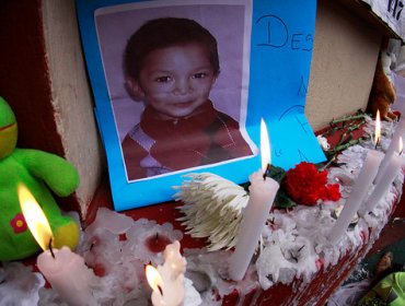 Con emotivo funeral despiden a menor de 4 años asesinado en Molina