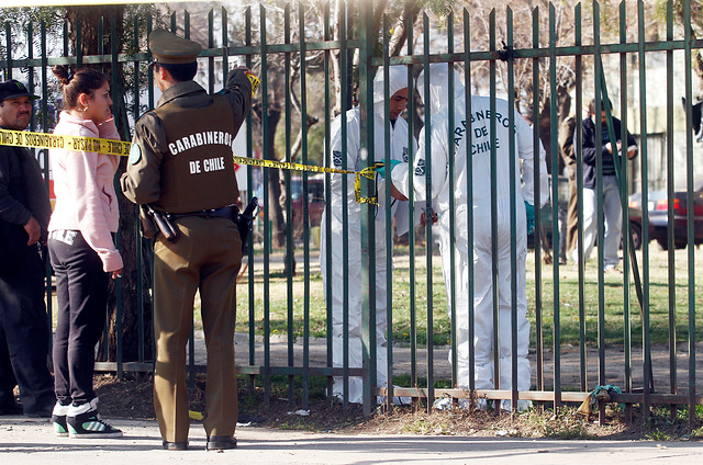 Detienen a 4 personas tras persecución policial y baleo