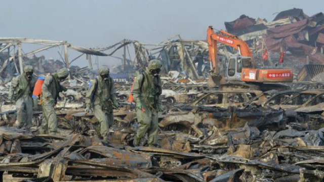 Aumentan a 150 los muertos por las explosiones de Tianjin