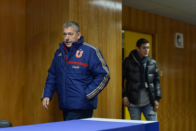 El descargo de Heller tras el empate de la U con Palestino: "¡Grítamelo ahora!