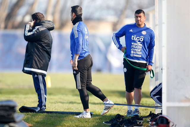 Paraguay inició prácticas para el amistoso con Chile con 18 jugadores