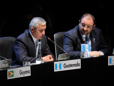 Presidente de Guatemala afrontará el proceso judicial y rechaza dimitir