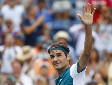 Roger Federer debuta en US Open con aplastante victoria ante Mayer