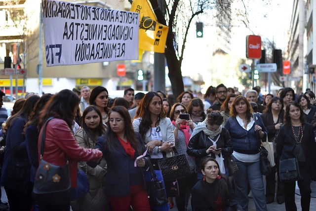 Sename continúa su tercer día de paro nacional indefinido