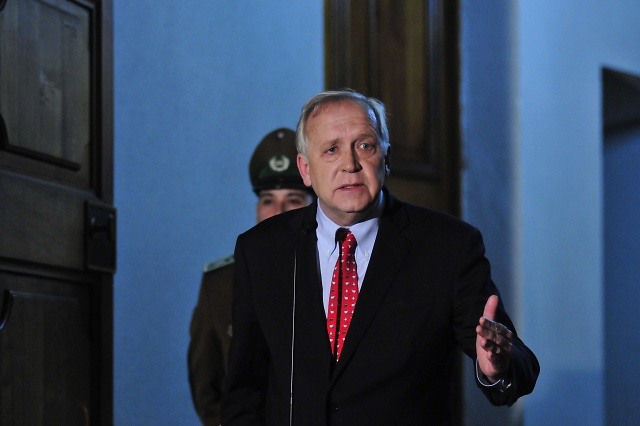 Ministro Burgos sobre lapidarios resultados en encuestas: “Al Estado de Chile le ha ido mal”