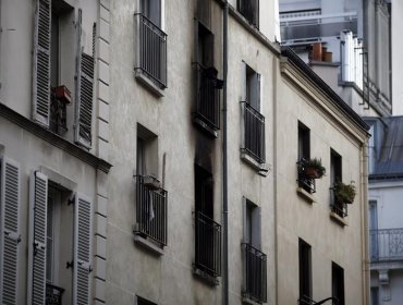 Ocho muertos, entre ellos dos niños, en un incendio en un edificio de París