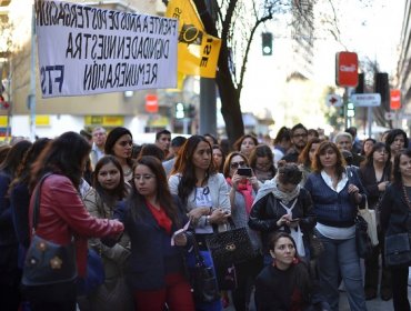 Sename continúa su tercer día de paro nacional indefinido