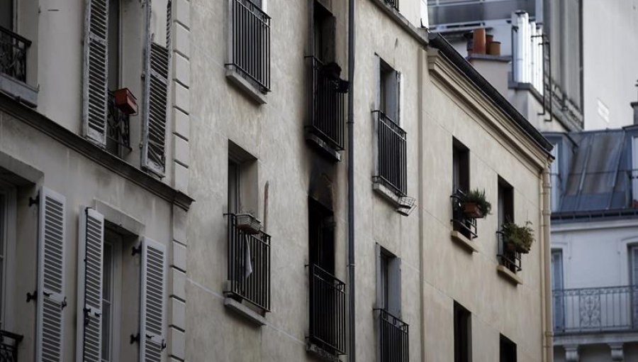 Ocho muertos, entre ellos dos niños, en un incendio en un edificio de París