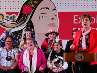 Presidenta Bachelet espera que más mujeres indígenas postulen a cargos políticos