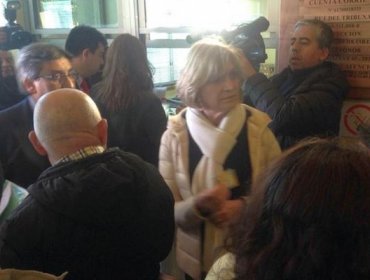 Mapuches increpan a Evelyn Matthei en Juzgado de Collipulli