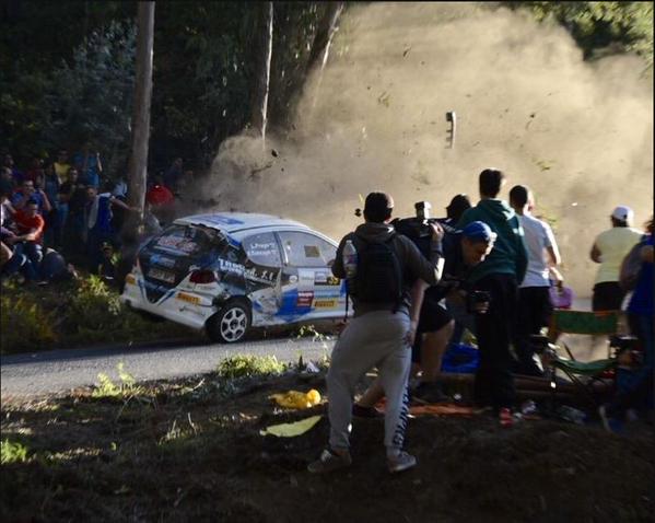 Seis fallecidos tras ser arrollados por un coche en Rally de La Coruña