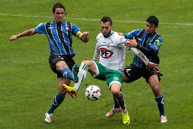 Copa Chile: Huachipato vence en 'guerra de goles' a Puerto Montt y va a cuartos