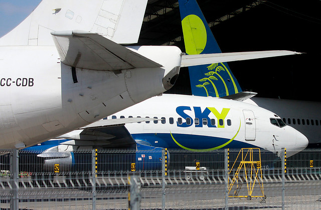 SKY revoluciona el mercado nacional: Ahora viajar en avión es más barato que hacerlo en bus.