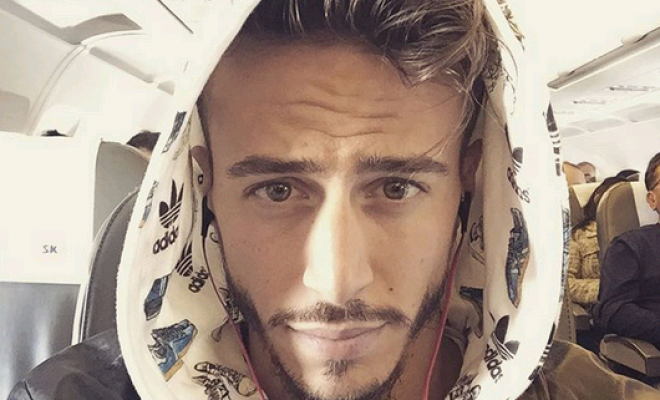 Marco Ferri publica su tonificado cuerpo en redes sociales