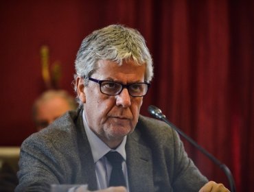 Díaz asegura que dichos de Eyzaguirre "son elementos que definió la Presidenta"