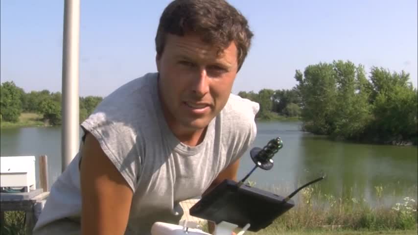 Video: Hombre pesca con su dron