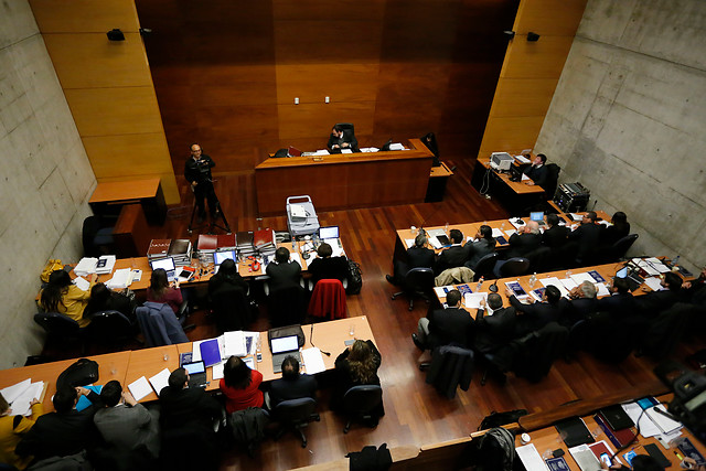 Caso Basura: Concejal de Maipú queda con arraigo nacional y firma quincenal
