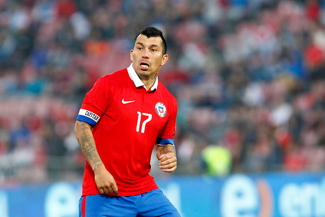 En España aseguran que Sevilla buscará el retorno de Gary Medel