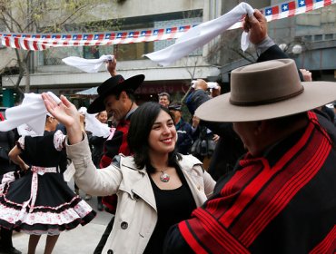 Patronato lanzó con un "cuecazo" sus ofertas de Fiestas Patrias y de temporada