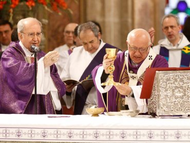 Los correos secretos de los sacerdotes Ricardo Ezzati y Francisco Javier Errázuriz en contra de Felipe Berríos