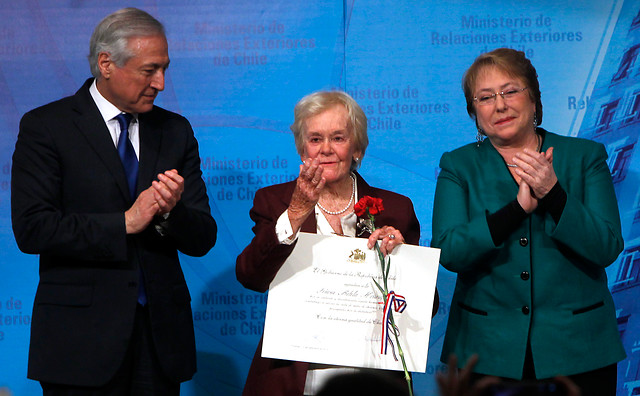 Bachelet encabeza homenaje a comunidad internacional por apoyo a exiliados