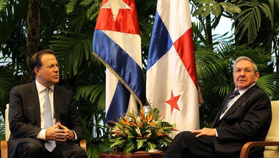 Raúl Castro recibe en La Habana al presidente de Panamá