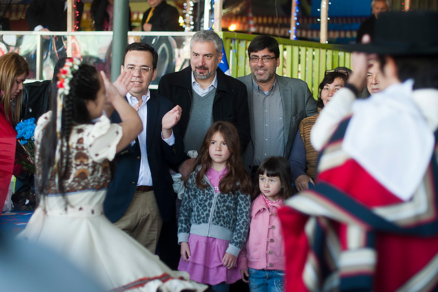 Ministro de Cultura celebra Fiestas Patrias en la Vega Central