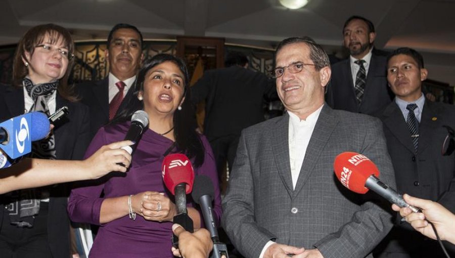 Cancilleres de Colombia y Venezuela inician reunión en busca de acercamiento
