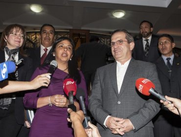 Cancilleres de Colombia y Venezuela inician reunión en busca de acercamiento