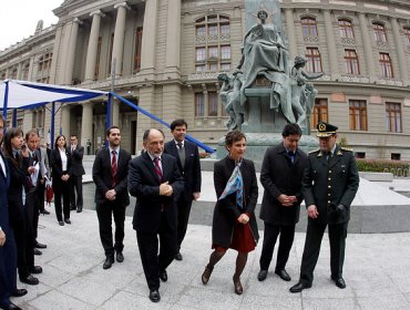 Reabren la plaza Montt-Varas en el frontis del Palacio de Tribunales