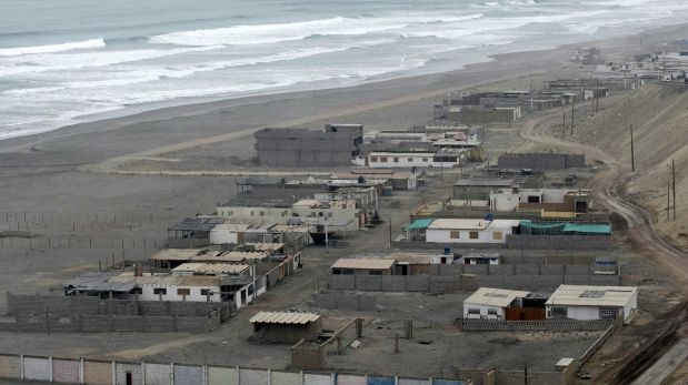 Perú activa alerta de tsunami para monitorear su costa tras sismo en Chile