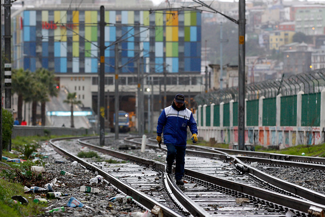 Metro Valparaíso reanuda operaciones luego del terremoto 8.4