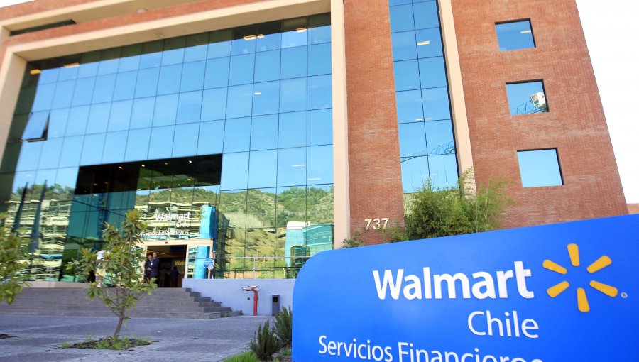 Walmart explica el cierre de sus cortinas de un supermercado Líder