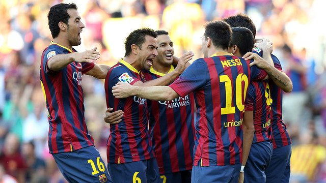 Barcelona mantuvo campaña perfecta al batir 4-1 a Levante