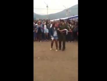 Video: Carabinero de Chile sorprende en fonda de Quilicura con nuestro baile nacional