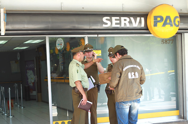 Ladrones roban caja fuerte vacía desde Servipag de Puerto Montt