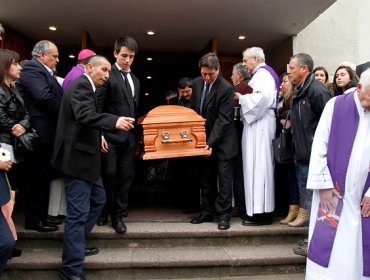 Ministra Rincón asistió a misa fúnebre de concesionario asesinado en Recoleta