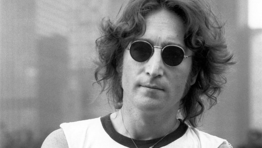 Sale a subasta el registro de los castigos escolares de John Lennon