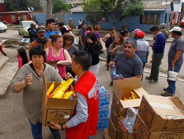 Pescadores de Coronel entregan 4 toneladas de alimentos en Coquimbo