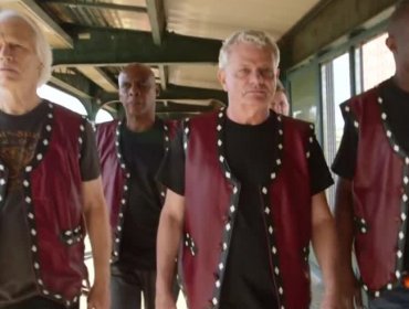 Video: Actores de "The Warriors" recrean escena clásica de la película