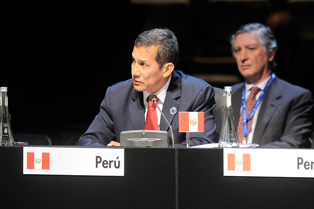 Humala promete reducción de un 30% de la emisión de gases para el 2030