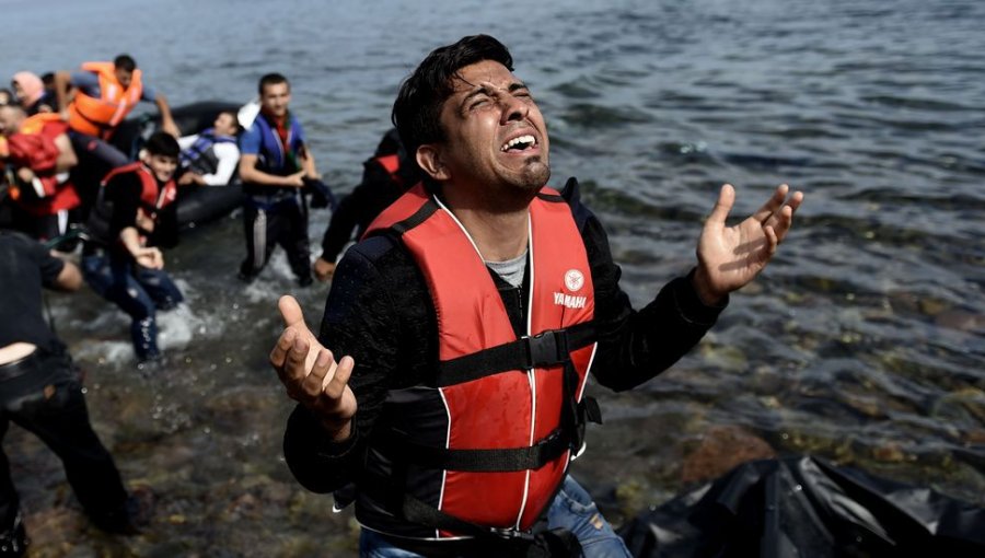 Mueren 17 refugiados al naufragar su embarcación ante la costa de Turquía