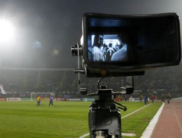 Súper Copa del fútbol chileno será transmitida este miércoles por TV Abierta