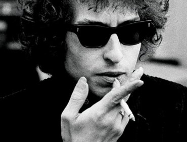 Subastarán manuscrito original de tema de Bob Dylan