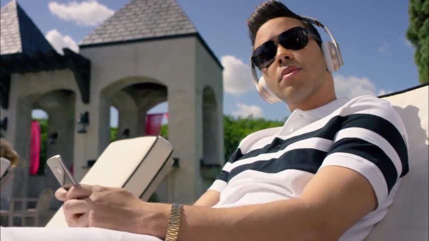 Video: Prince Royce y su tema “Back it up” llegara a las 100 millones de reproducciones