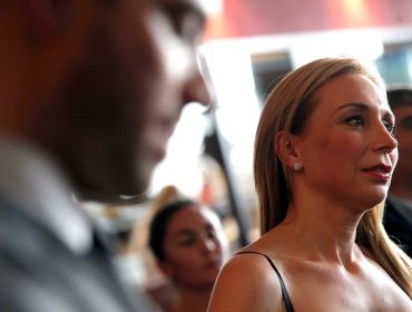 Karen Doggenweiler reconoce que se reunió con ejecutivo de “la competencia”