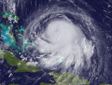 El huracán Joaquín impactará las Bahamas con vientos de 195 km/hora