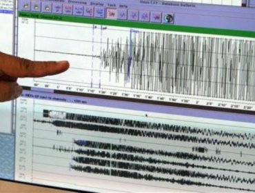 Frente Fantasma pronostica fuerte sismo para Isla de Pascua y otro en Santiago